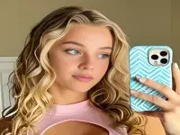 Chat With Beauties image